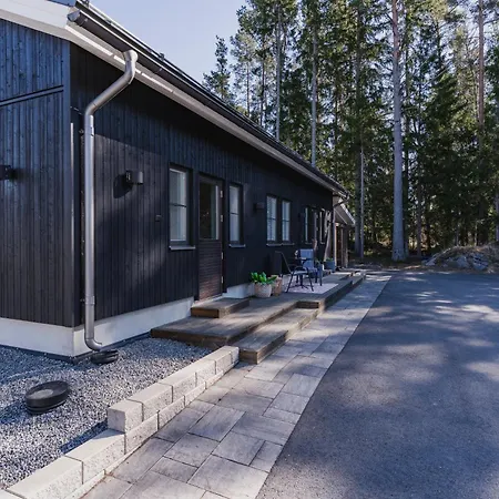 Modern House ,terrace ,free Parking Apartment Vaasa