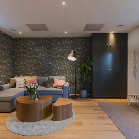 Modern House ,terrace ,free Parking *